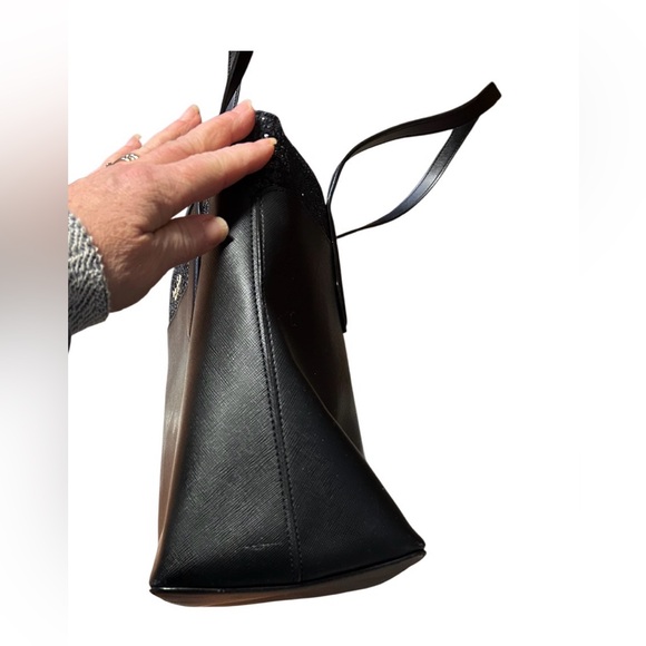 Kate Spade Tote - Picture 5 of 10